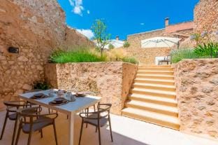 CAN SERP - Cosy house with private pool in Alaró with free WiFi Villa in Alaró