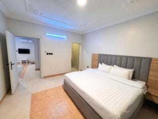 راما دبي للشقق المخدومة - غرناطه Apartment hotel in Riyadh
