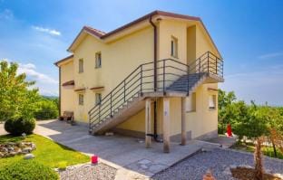 Villa Wally with outdoor pool by Villas Guide Villa in Primorje-Gorski Kotar County