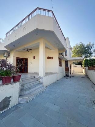 Entire 4BHK Villa with a colour Pop kids Room Villa in Jaipur