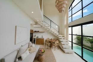INDAH IRIS: Entire 2BR Villa w/Private Pool~Canggu Villa in North Kuta