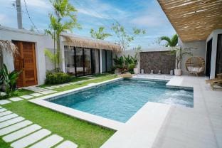 New villa Solyne - 10 min to Seminyak & Canggu Villa in North Kuta