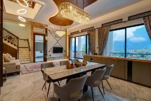 Lulu Luxury New 5br Villa Private Family Gathering Villa in Cisarua