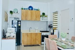 Cassandra's Place Panglao Island Bohol w/pool Villa in Panglao