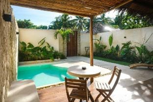 Private Pool | Central Location | Nala Villas Villa in General Luna