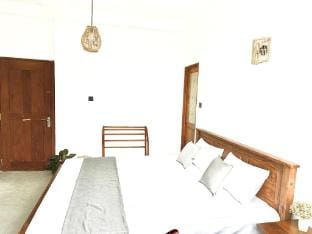 Crystal Pearl House Villa in Southern Province