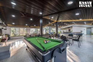 Green Heritage Villa by VEO - Part of StayVista Villa in Maharashtra