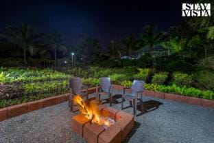 Green Heritage Villa by VEO - Part of StayVista Villa in Maharashtra