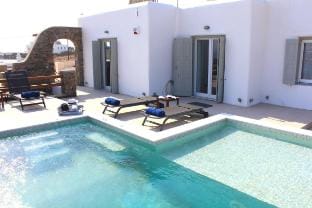 Luxury White Oasis Villa w Private Pool in Mikonos Villa in Mykonos