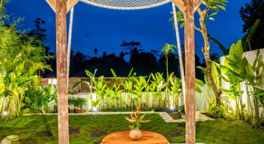 Moonlit Jungle Hotel in Tampaksiring