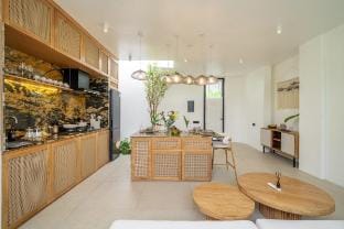 Ardhana 15 - Modern 2BR in Jimbaran's Best w Beach Access+Pool Villa in Kuta