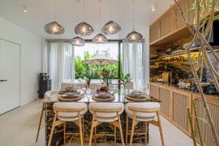 Ardhana 16 - Designer 2BR in Jimbaran w Pool & Beach Access Villa in Kuta