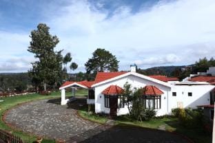 7 BHK Luxury Heritage Villa | Rock Ooty Villa in Ooty