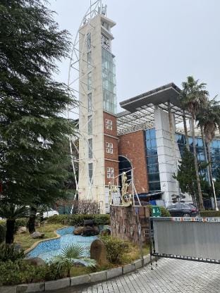 自然别墅 充电桩+湖景+烘干机+三居室 Villa in Wuhan