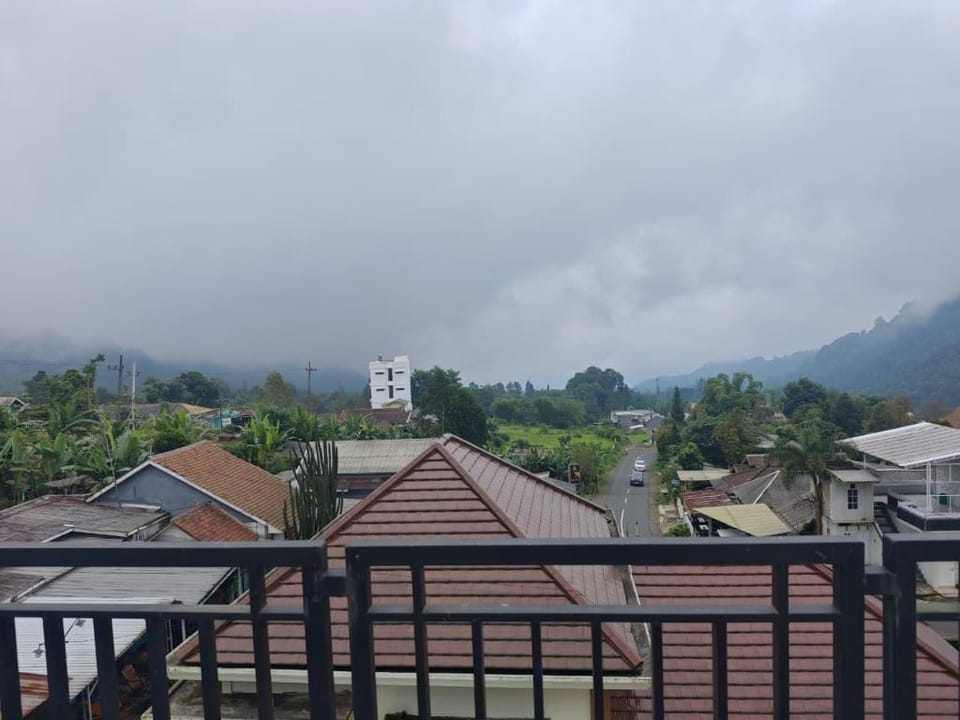 Guesthouse Twin Bromo Bed and Breakfast in East Java