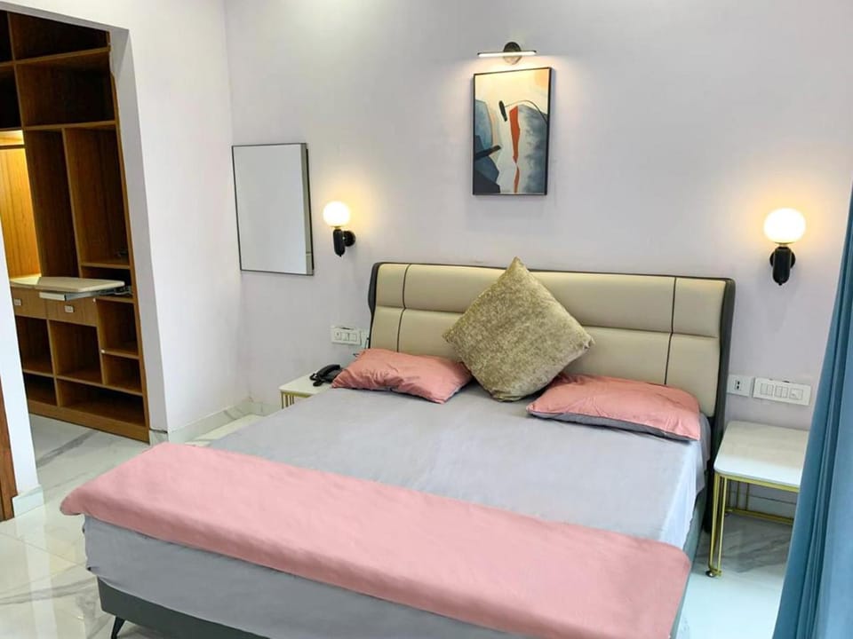 Akd Homes Hotel in Noida