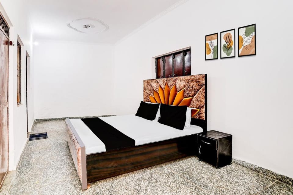 SPOT ON Royal Residency Hotel in Delhi