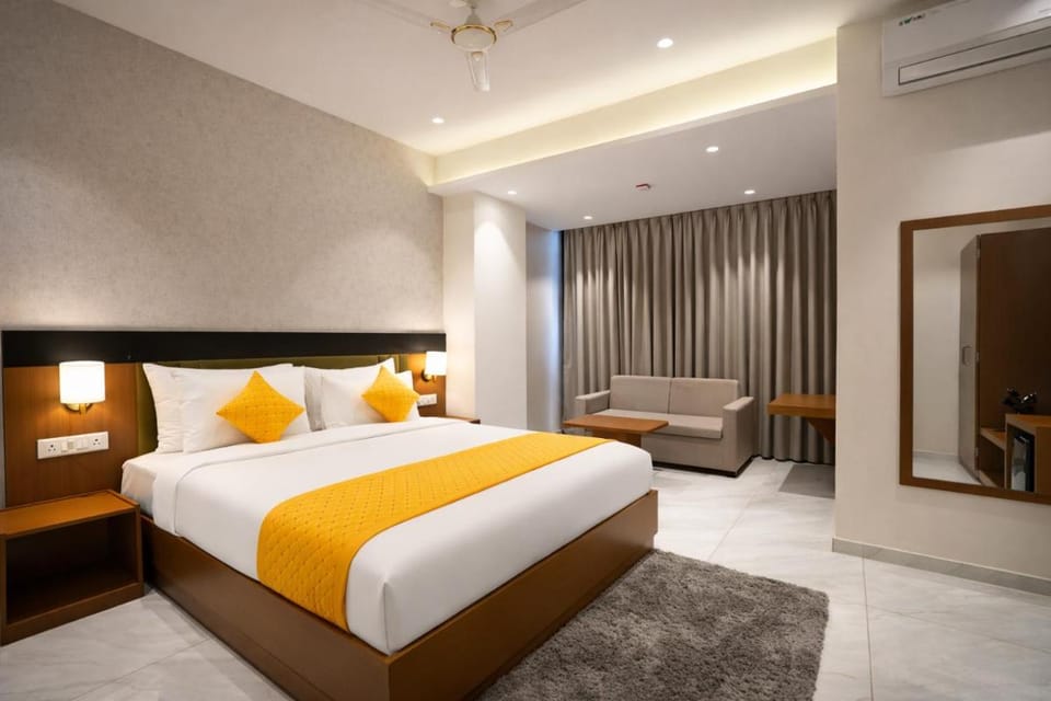 Solasta Stays and Banquet - Wakad Hotel in Pune
