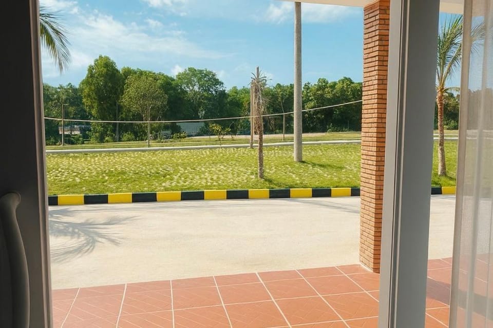 Guizhihai Homesty贵之海民宿 Bed and Breakfast in Sihanoukville