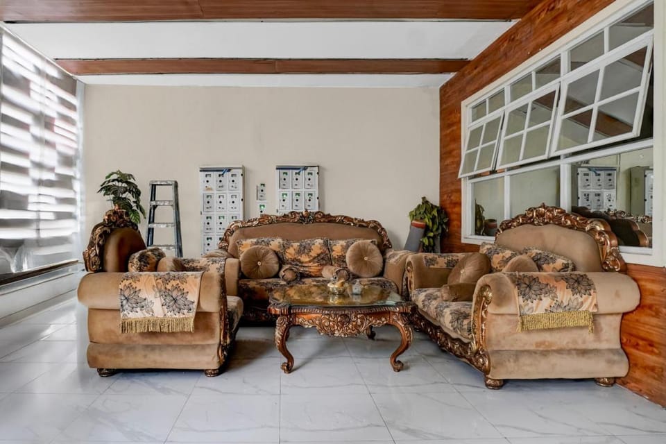 Collection O Yayah Residence Hotel in West Java