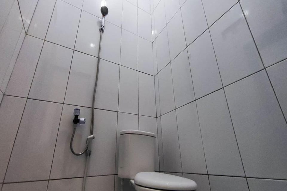 OYO 95106 A Homestay Syariah Hotel in Indonesia