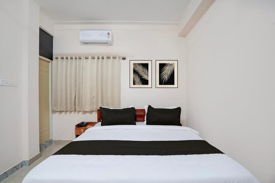 Hotel O Fabulous A/c deluxe rooms Hotel in Bengaluru