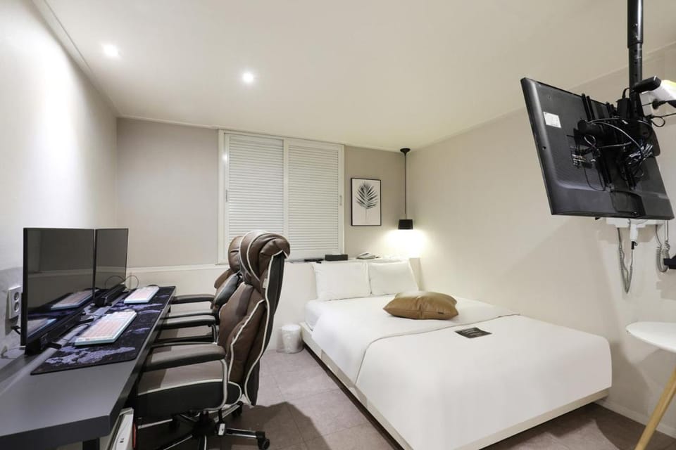 Hotel Yam Bucheon Station Motel in Seoul