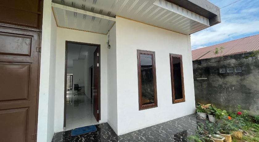 Denggan KNO Guest House Hotel in Indonesia