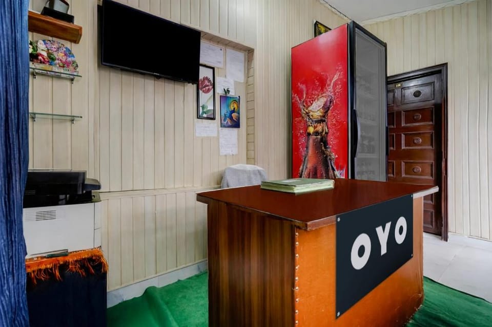 SPOT ON Green View Homestay Hotel in Dehradun