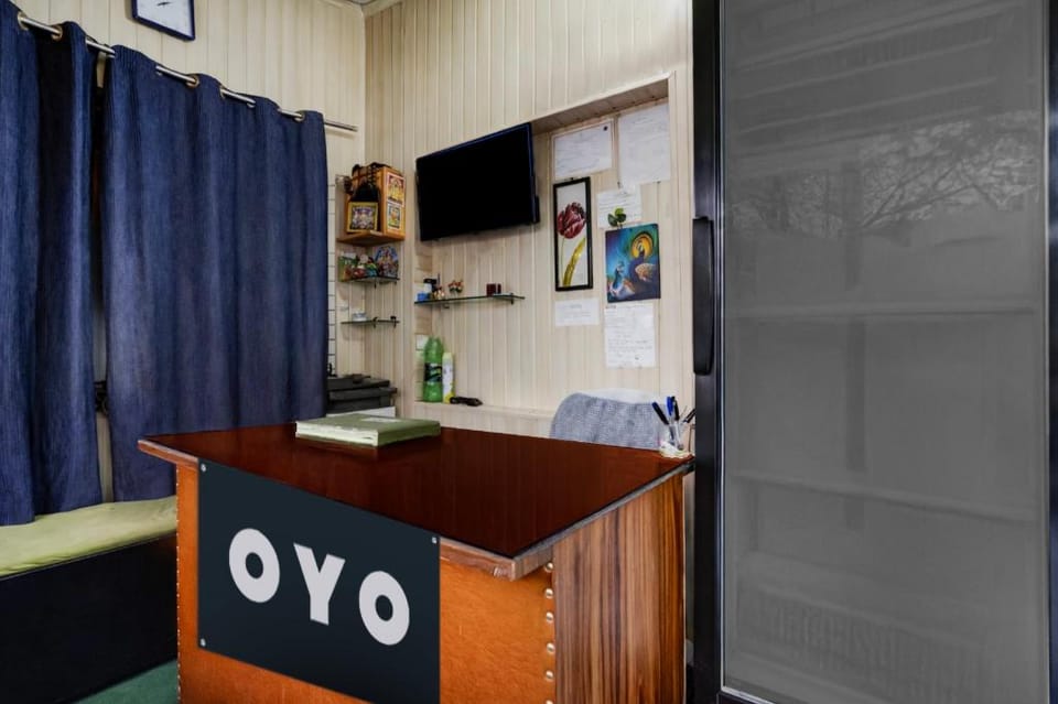 SPOT ON Green View Homestay Hotel in Dehradun