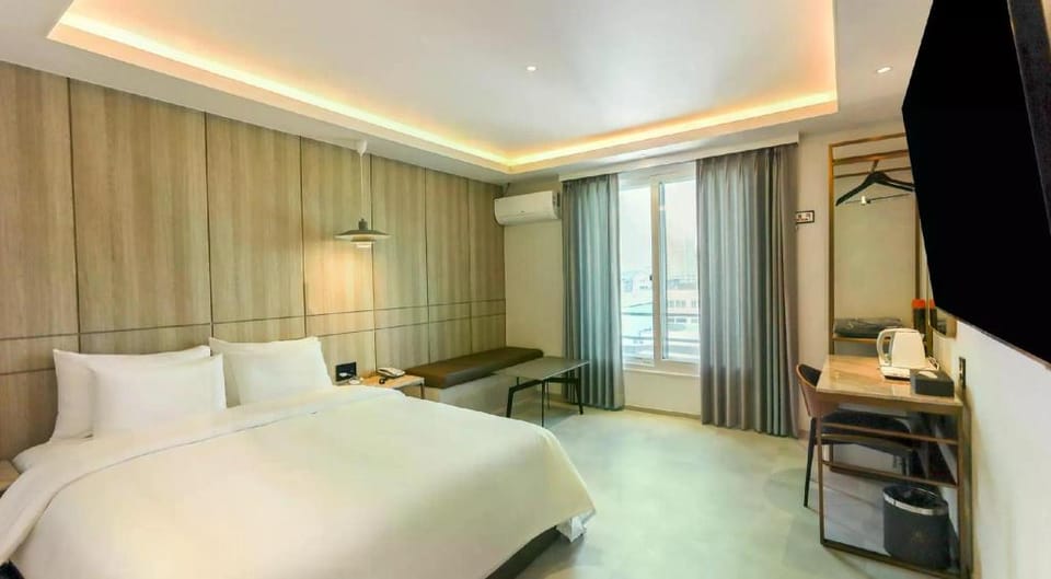 Brown Dot Seocheon Branch Hotel in South Korea