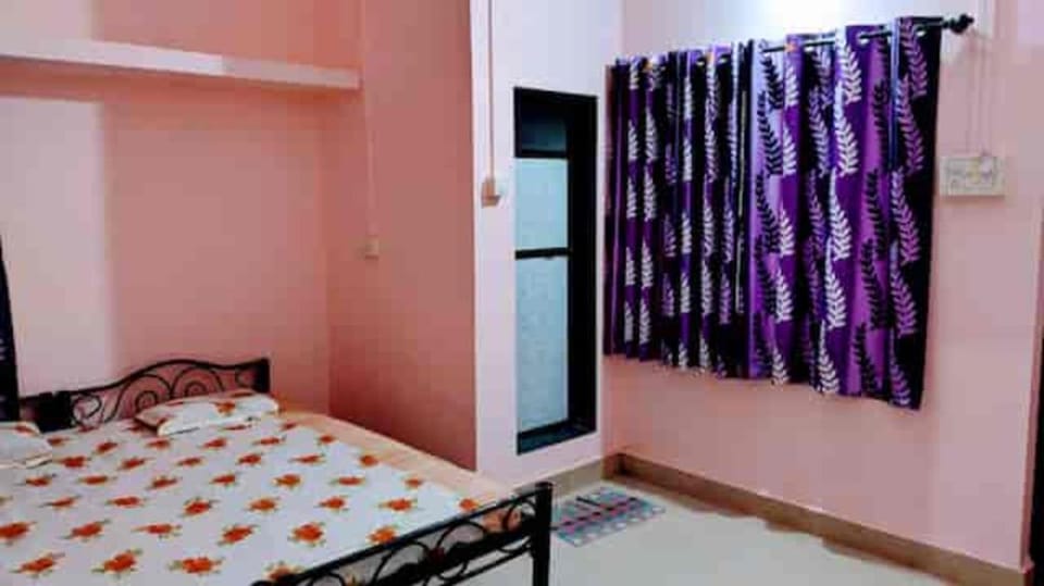 Anand Nivas Homestay Ganpatipule Hotel in Maharashtra
