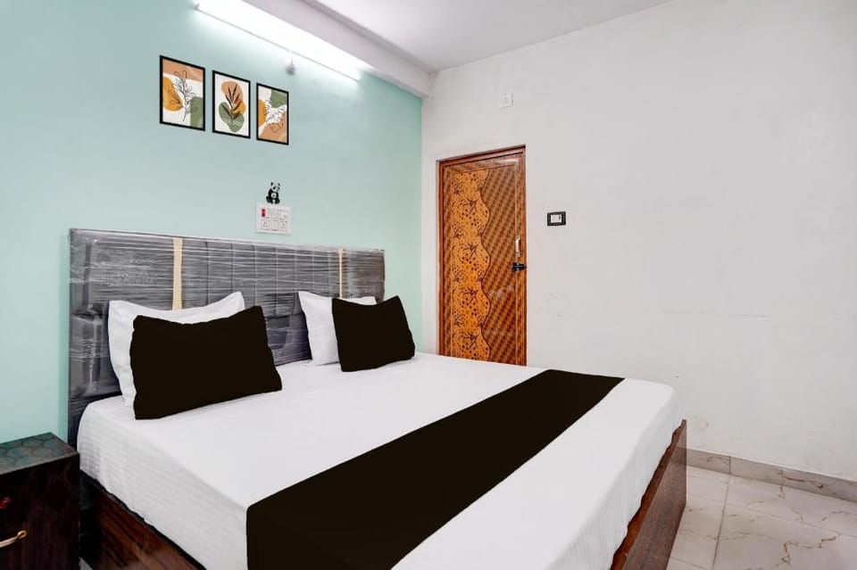 SPOT ON Hotel Aagman Inn Hotel in Uttar Pradesh