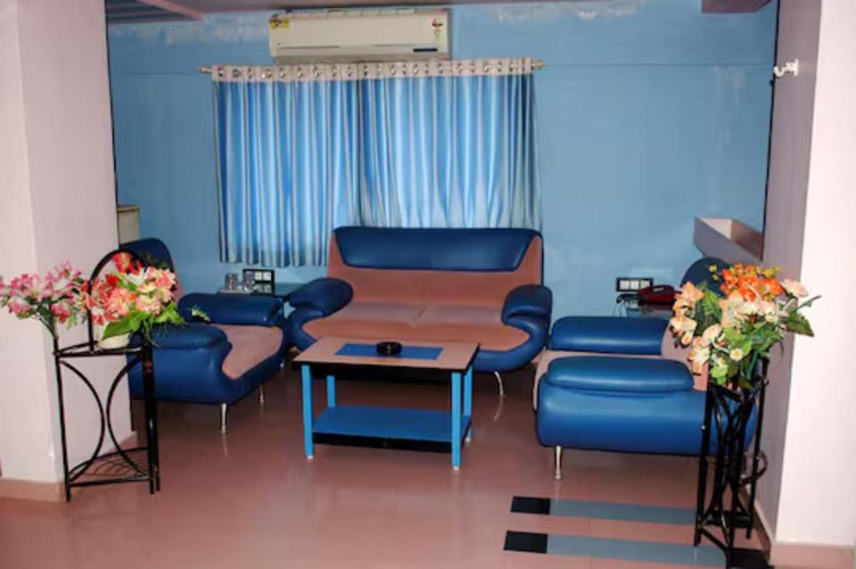 Kaveri Hotel Veraval Gujarat Hotel in Gujarat