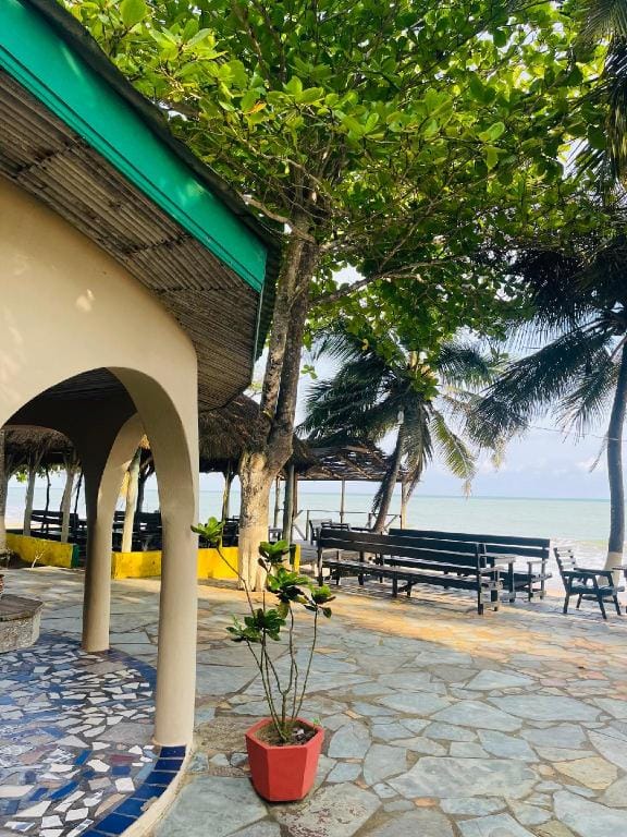 Hideout lodge, building a sustainable tourism Hotel in Ghana