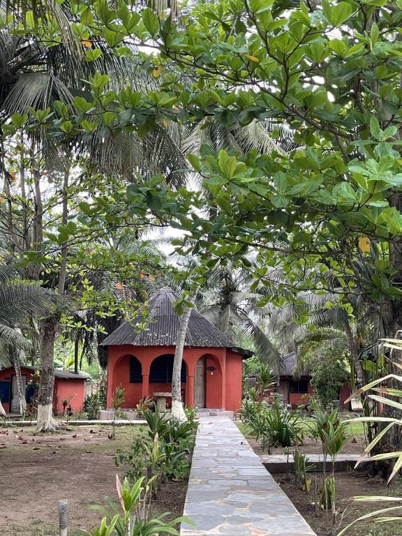 Hideout lodge, building a sustainable tourism Hotel in Ghana