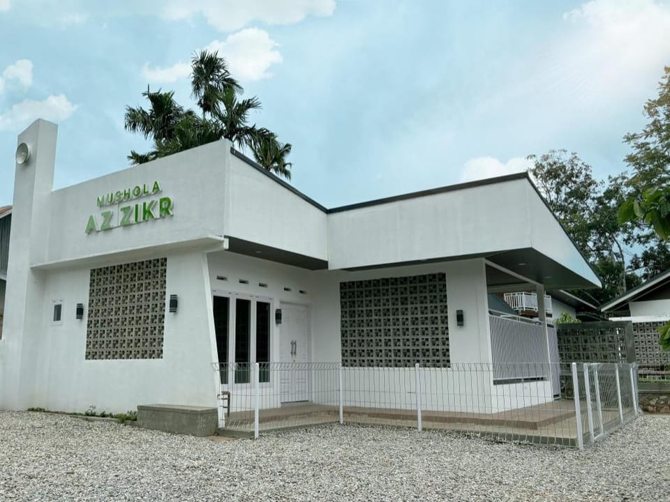 De Cabin Situjuah Hotel in West Sumatra, Indonesia