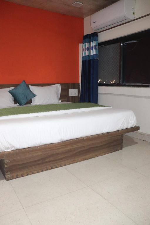 Krishna valley Hotel in Gujarat