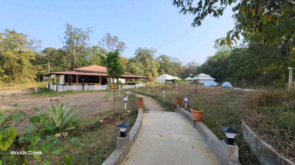 Woods Creek Resort, Dandeli Hotel in Karnataka