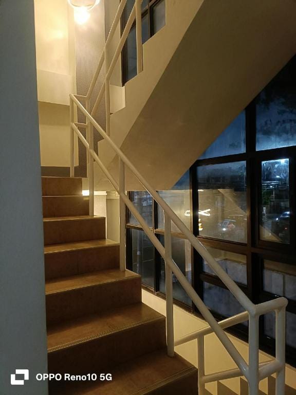 SLEEP HOMETEL Hotel in Naga