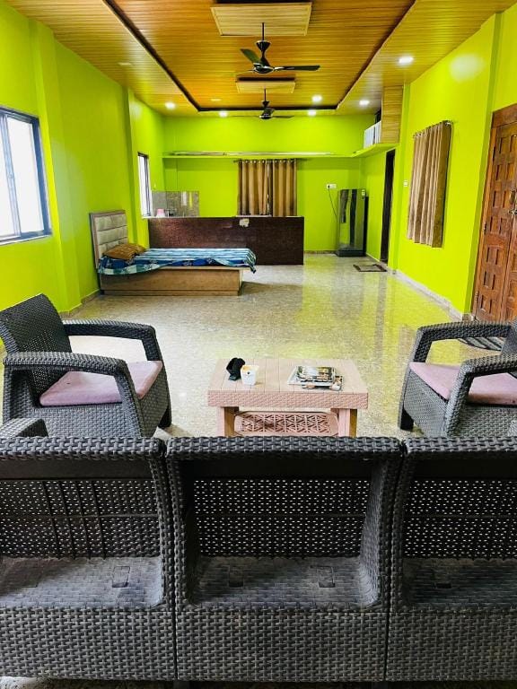 Red Stone Pool Villa Hotel in Karnataka