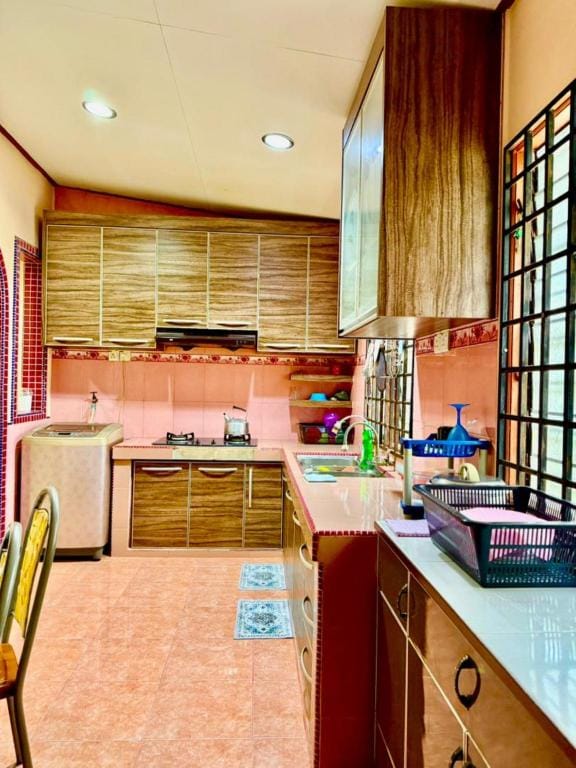 Homestay Selesa KKI 2 Guest House Hotel in Terengganu, Malaysia