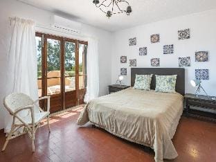 Villa Monte Novo (AM) Apartment in Lagoa