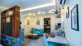 Rooftop By Luxury Vibes Stay Apartment in New Delhi