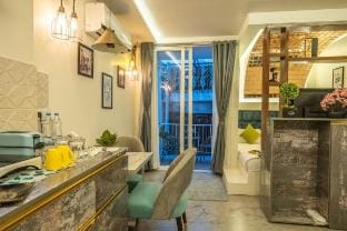 Rooftop By Luxury Vibes Stay Apartment in New Delhi