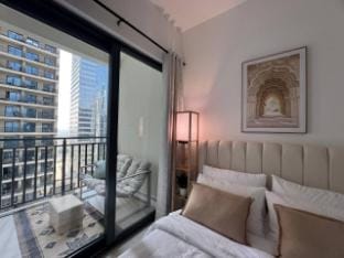 Swan Lake Studio in Zada Tower Apartment in Dubai