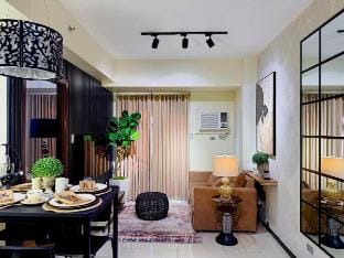 1BR Condo W
Balcony+Pool view in Pasay
NAIA PICC Apartment in Pasay