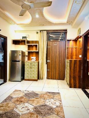 Luxury 2 Bedroom Apt• 55 TV • Netflix• Wifi Apartment in Jaipur