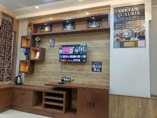 1.5km from kashi vishwanath | 3BHK Geeta's luxuria Apartment in Varanasi
