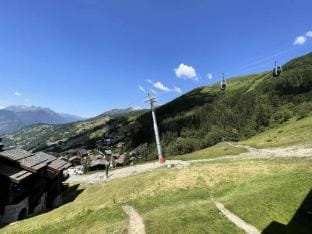 Apartment in Mottet with Slope Access Apartment in Les Avanchers-Valmorel